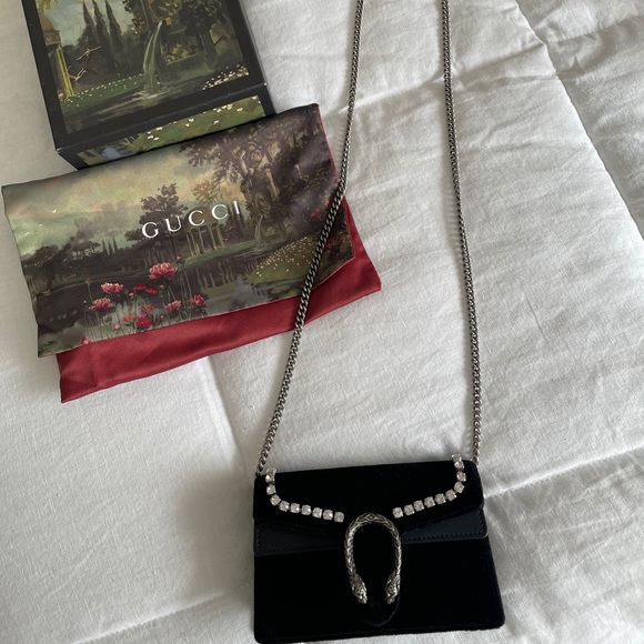 Gucci Dionysus GG Supreme Super Mini Bag - Picture 4 of 11